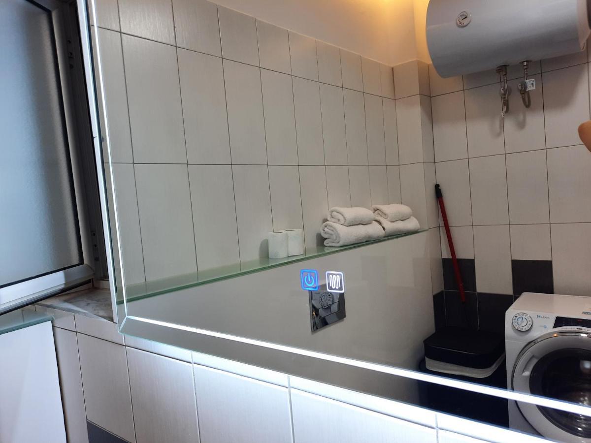 Saranda Promenade Apts ภายนอก รูปภาพ